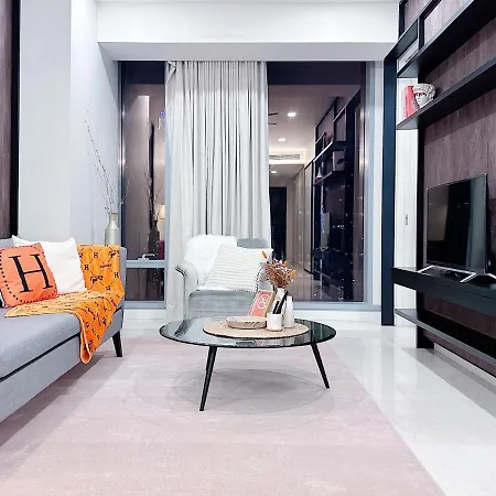 Tropicana The Residence Hermes Suite With Klcc View Kuala Lumpur Exterior photo